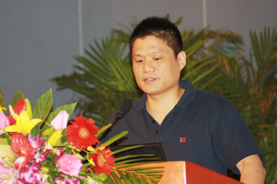 北京云海游戏互联信息顾问有限公司董事长发表《智慧城市发展展望》主题演讲