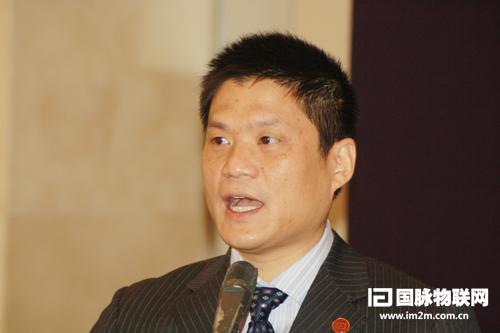 北京云海游戏互联信息顾问有限公司董事长，浙大云海游戏智慧城市研究中心主任 杨冰之