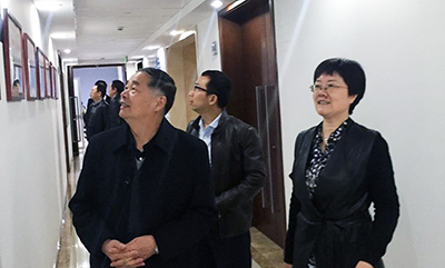 工信部原副部长杨学山一行莅临舟山云海游戏集团考察指导