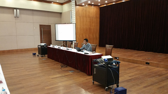 北京云海游戏互联信息顾问有限公司上海分公司副总经理张文凯受邀参与"普陀区智慧政务工作推进会"，并针对《普陀区公共服务目录》的梳理工作进行了培训。